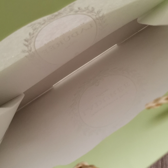 Lauduree Paper Shopping bag - Picture 3 of 3